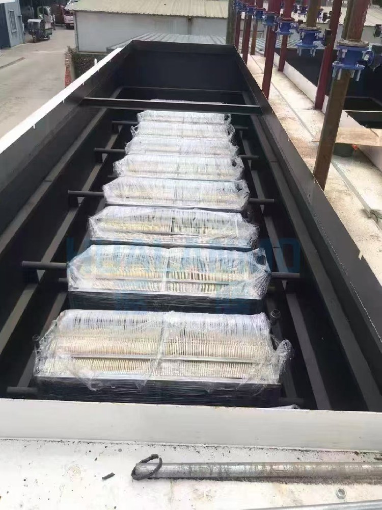 1756273974163422.jpg MBR膜膜池.jpg