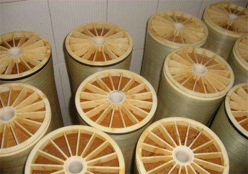 如何更換ro膜？-藍(lán)膜