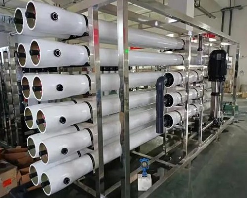 工業(yè)純水設備的報價一般在多少？-藍膜