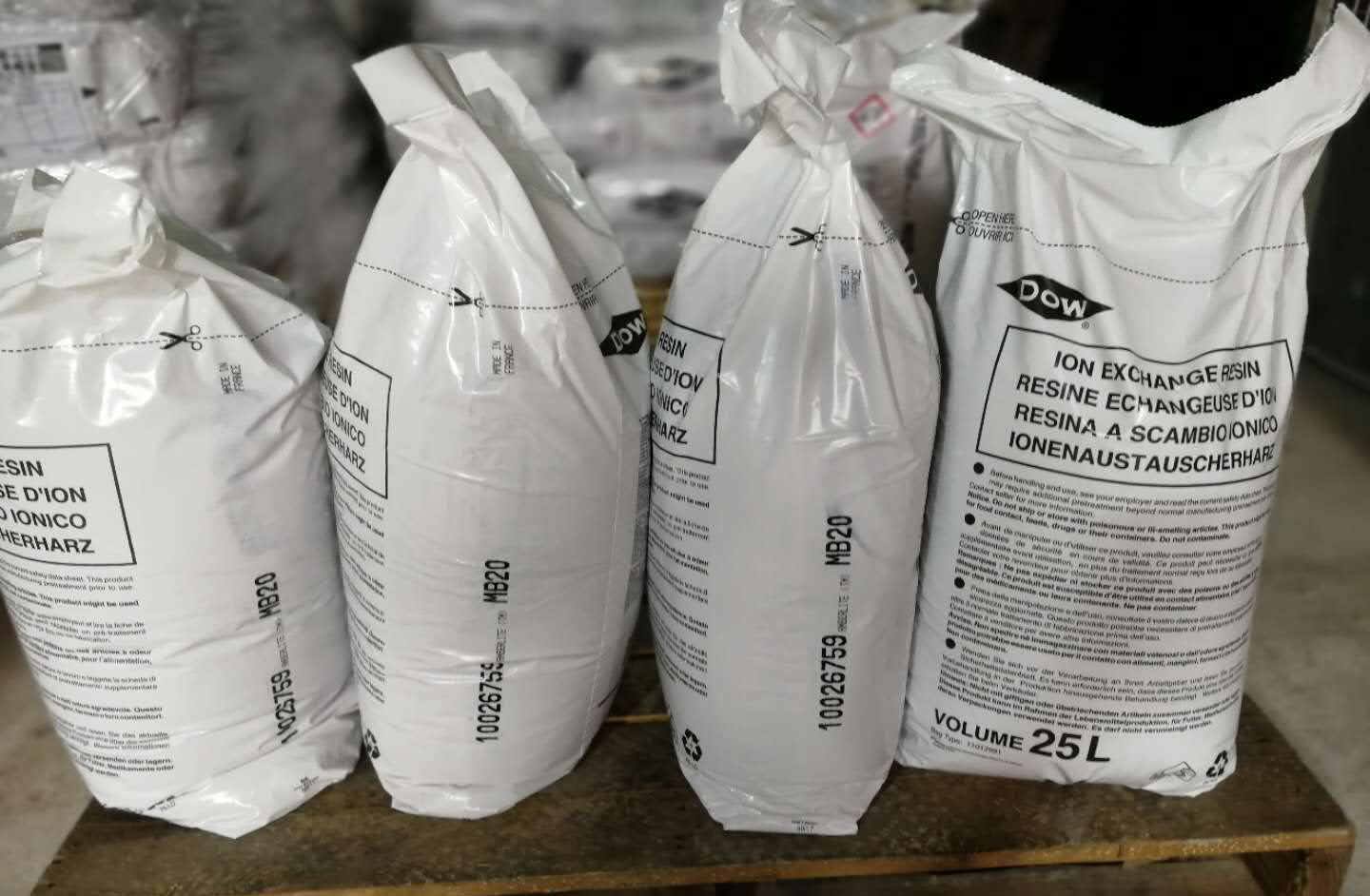 MB20 5F粉末樹(shù)脂圖片